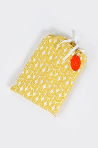 Image of Banana Knit Knit Bedlinen