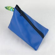 Image of Tetra AT7