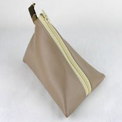Image of Tetra AT8