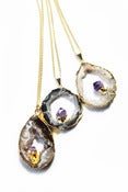PLUME Miniature Amethyst & Geode Pendant
