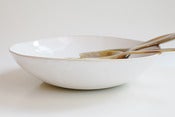 Image of Wonki Ware Salad Bowl white with Sand Rim Sml
