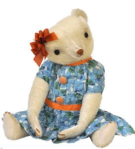 Image of LILLY in HER SUMMER DRESS