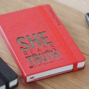 Image of #SheReadsTruth logo journal