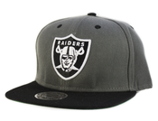 Image of Oakland Raiders Snapback in Charcoal