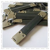 Image of Metal Internal Flex Frames in Silver in two sizes