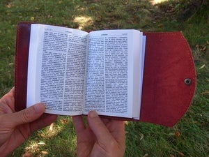 Image of NOUVEAU TESTAMENT de poche avec coverture en cuir