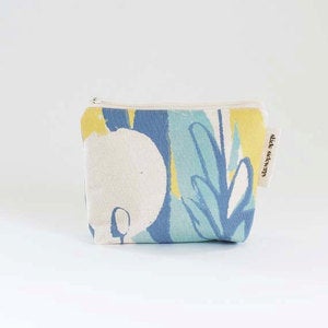 Image of Meadow Cotton Zipper Pouch 