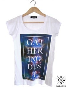 Image of T-shirt Galaxie Gathering Dust by Dadawan 