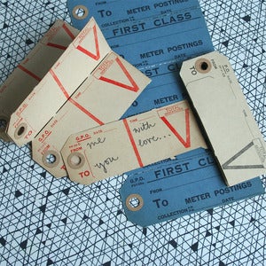 Image of Pack of 15 Vintage Labels