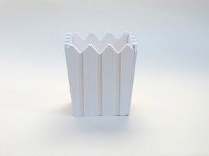 Image of White Wooden Scallop Boxes