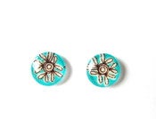 Image of Turquoise Flower Power - Round Glass Studs
