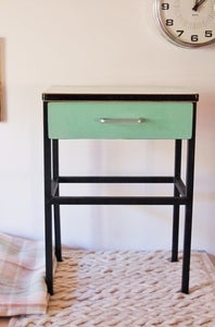 Image of chevet 60's en formica vert d'eau