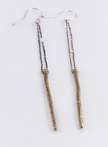 Image of Thorn earring