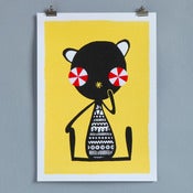 Image of THOUGHTFUL BEAR 