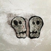 Image of Glitter Skull Clip