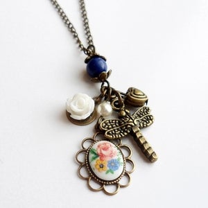 Image of True Sentiments Necklace (floral)