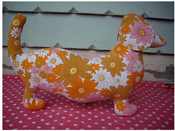 Image of Pink/Orange Flower - Sausage dog
