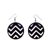 Image of chevron earrings [black]