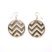 Image of chevron earrings [gold mirror]