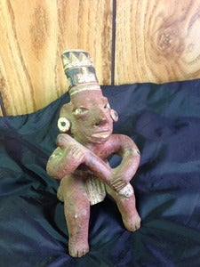 Image of Aztek Statue