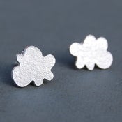 Image of teeny nimbus earrings