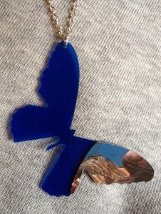 Image of Vinyl record necklace Butterfly Blue