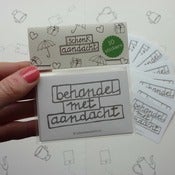 Image of [NIEUW] stickers 'behandel met aandacht'