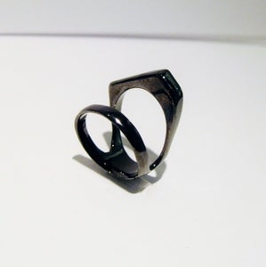 Image of Linear Knuckle Ring