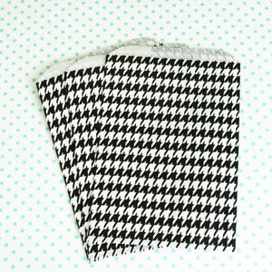 Image of Black Houndstooth Treat Bag