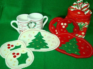Image of Holiday Mug Rugs by Judy Danz
