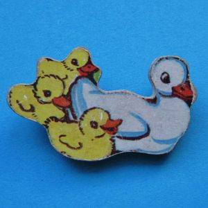 Image of Vintage Jigsaw Brooches (Various Designs)