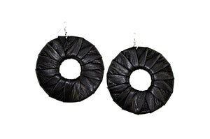 Image of Black Leather Thickness
