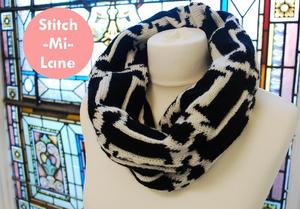 Image of Sausage Dog-Tooth Snood