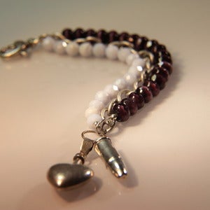 Image of Off The Chain - Amethyst and Onyx