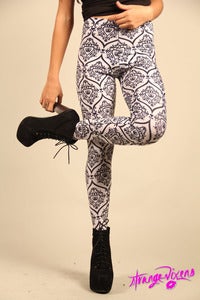 Image of Keep Calm & Carry On Leggings