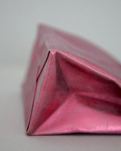 Image of SACO DE PAPEL PEQUENO pink metal