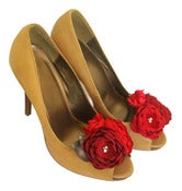 Image of Red and Gray Bouquets for Wedding Shoes