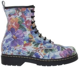 Image of MayBe Lariana flowers (W)