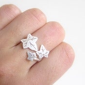 Image of Ivy Leaves Silver Ring for Ivy Lovers - Handmade Sterling Silver Ring