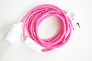Image of DE RETOUR  Lampe baladeuse avec ou sans interrupteur Rose Bonbon