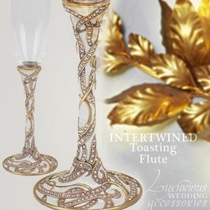 Image of Champagne Toasting Flute Intertwined Pearl