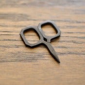 Image of Kelmscott Designs : Little Gems Primitive Scissors