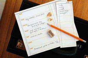 Image of WEEKLY NOTEPAD