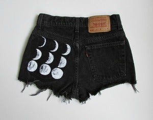 Image of Moon Phases Short
