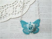 Image of Blue Butterfly with Blue & White Flower Necklace 