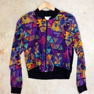 Image of GRAPHIC PRINT ZIP
