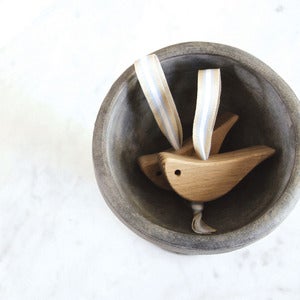 Image of Pair of Oak love birds
