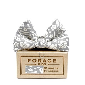 Image of grey floral {KIDS bow tie}