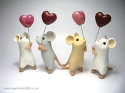 Image of Mouse with Glass Heart Balloon - Special Edition
