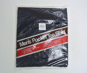 Image of Mens vintage deadstock pocket t-shirt (M)